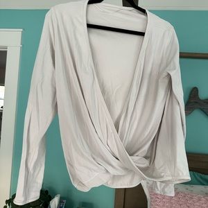 Size 10 drapey front top Lululemon